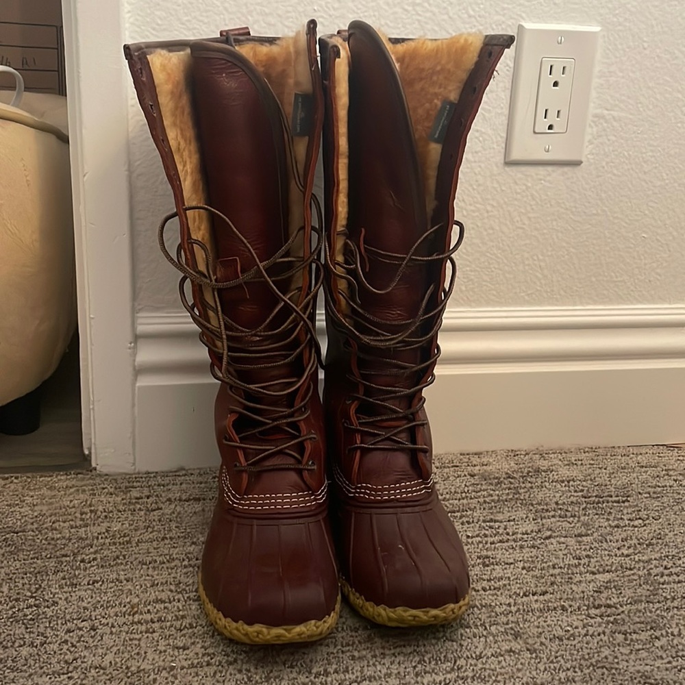 LL Beans tall boots size 7